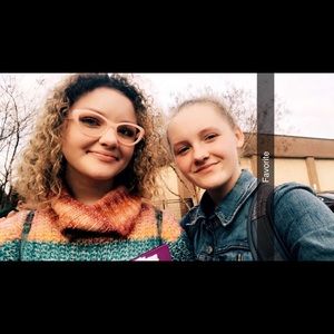 Meet your Posher, Libby